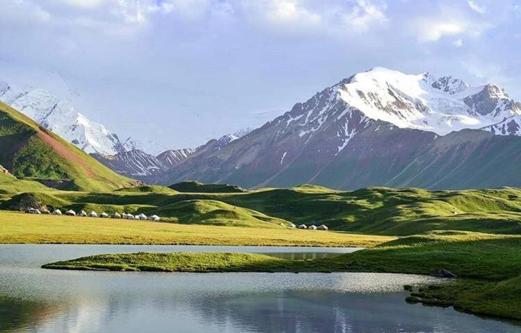 Pamir Nomad Yurt Camp Hotel Kara-Kavak Exterior photo